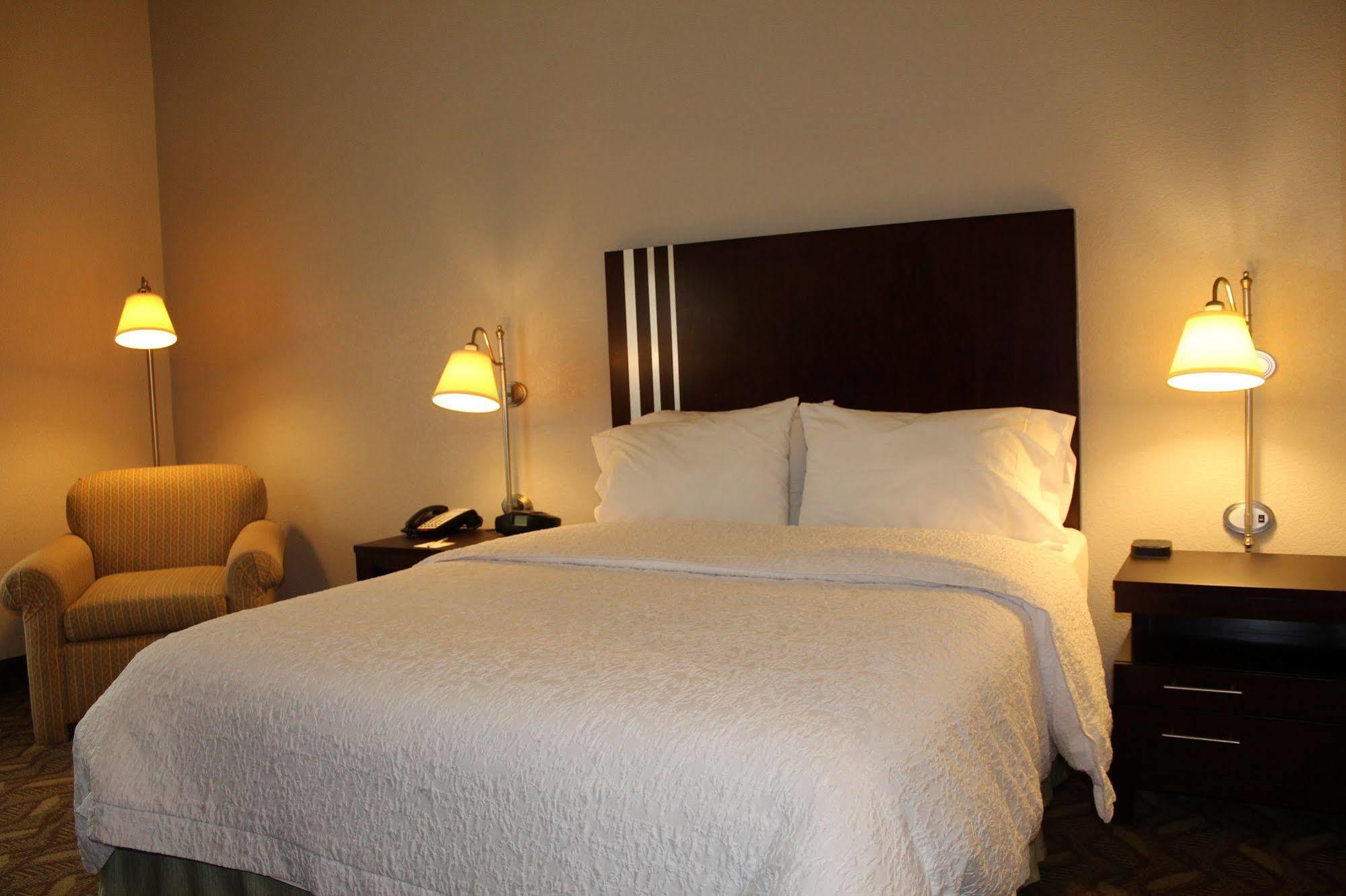 Hampton Inn & Suites Houston-Cypress Station Westfield Eksteriør bilde