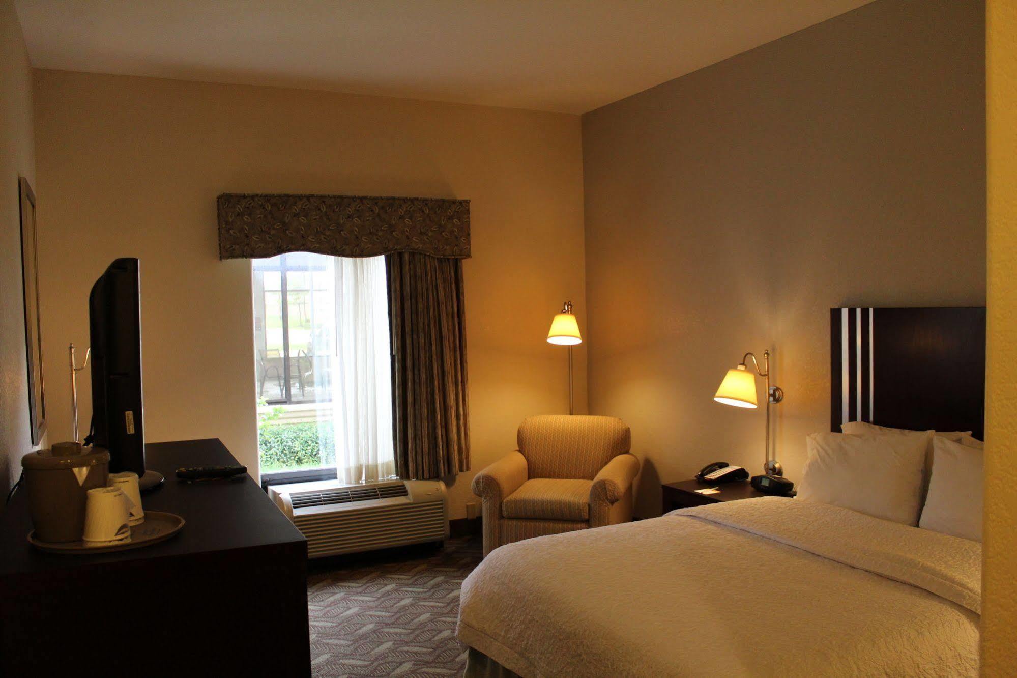 Hampton Inn & Suites Houston-Cypress Station Westfield Eksteriør bilde