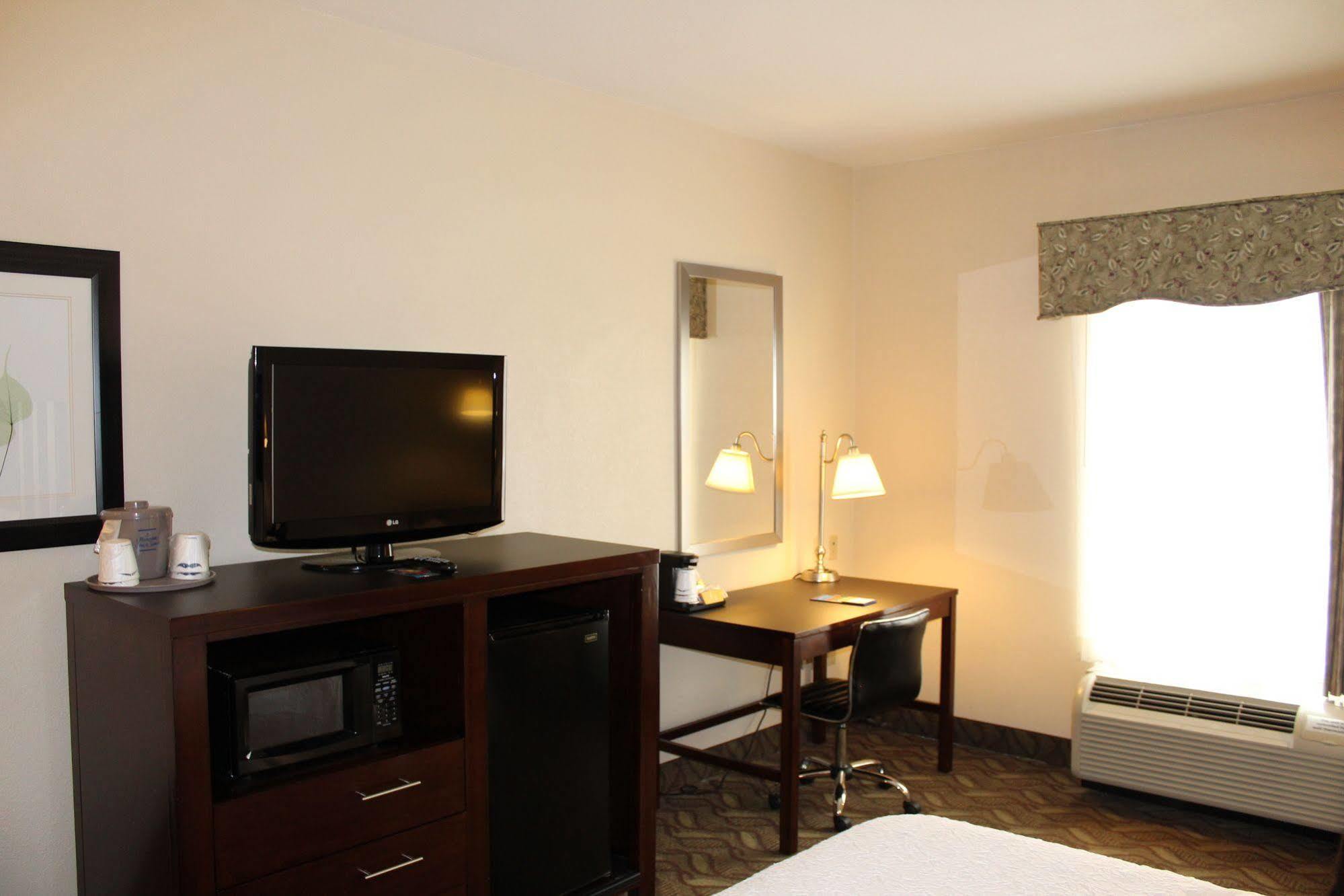 Hampton Inn & Suites Houston-Cypress Station Westfield Eksteriør bilde